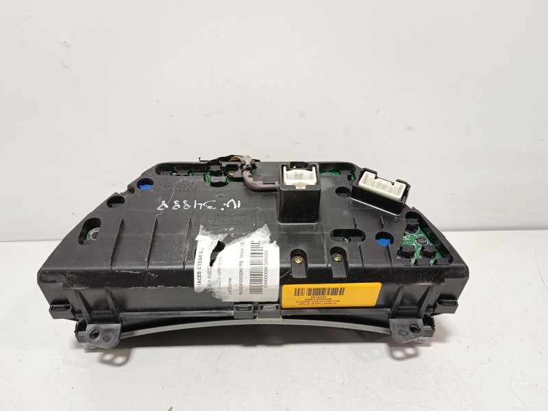 Recambio de cuadro instrumentos para lexus is200 (gxe10) 2.0 referencia OEM IAM 8380053360PB  