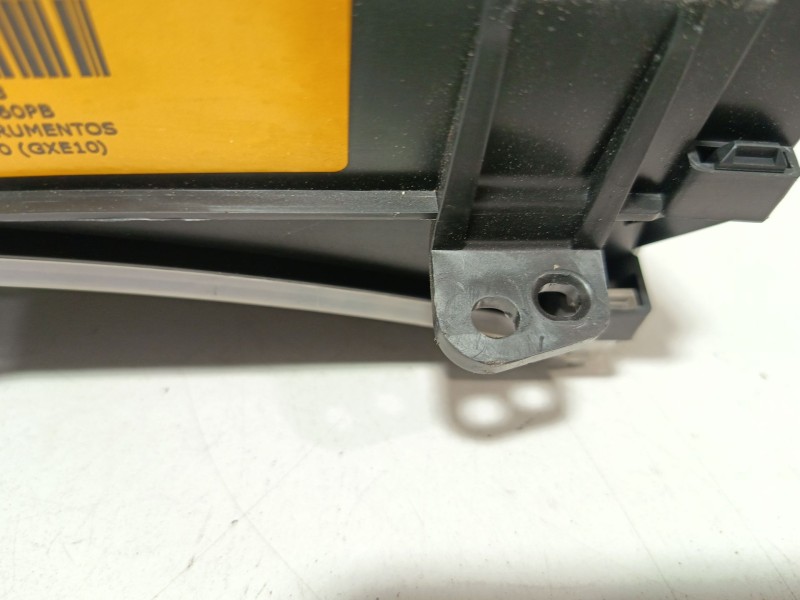 Recambio de cuadro instrumentos para lexus is200 (gxe10) 2.0 referencia OEM IAM 8380053360PB  