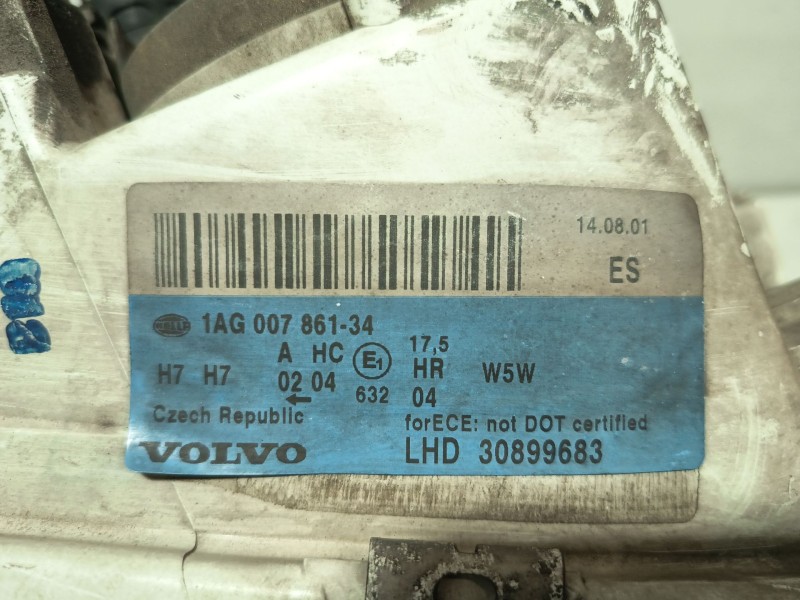 Recambio de faro derecho para volvo v40 station wagon (645) 1.8 referencia OEM IAM 1AG00786134 30899683 3345703