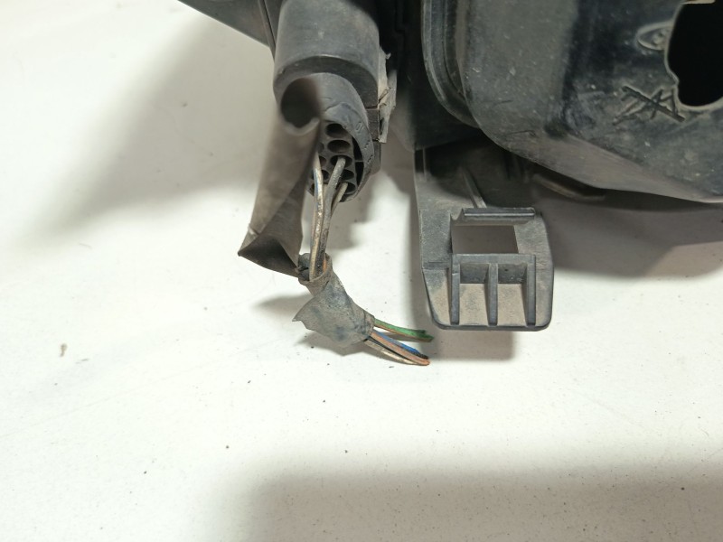 Recambio de faro izquierdo para ford focus ii (da_, hcp, dp) 1.6 referencia OEM IAM 1480990  