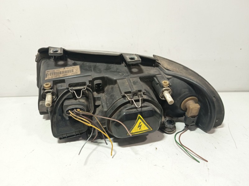 Recambio de faro derecho para audi a4 b5 avant (8d5) 1.8 t referencia OEM IAM 8D0941004AN 8D0941030F 