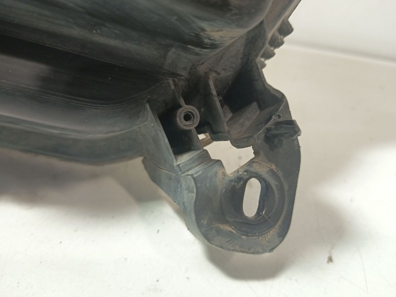 Recambio de faro derecho para opel astra h (a04) 1.7 cdti (l48) referencia OEM IAM 1216660  