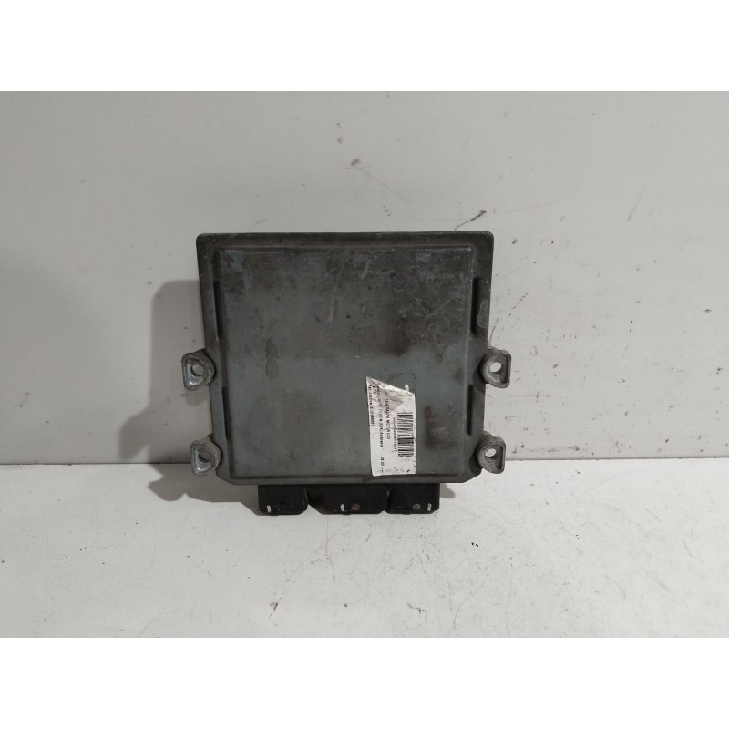 CENTRALITA MOTOR UCE 8200565863  - imagen 3