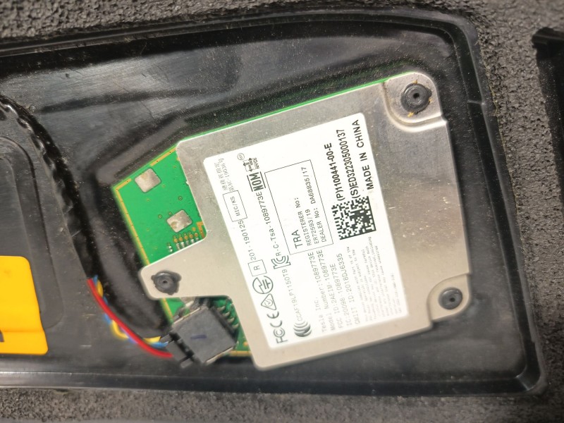 Recambio de camara vision delantera para tesla model y ev referencia OEM IAM 110925500J  