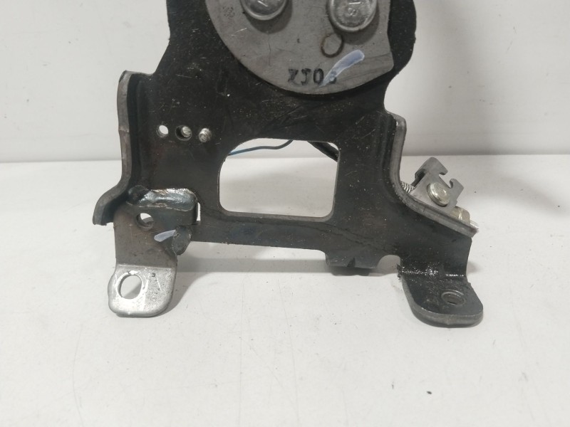 Recambio de palanca freno de mano para hyundai tucson (jm) 2.0 crdi referencia OEM IAM 597102E000DD  