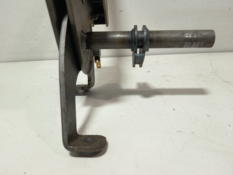 Recambio de palanca freno de mano para ssangyong kyron 2.0 xdi referencia OEM IAM 4910031002EAN  