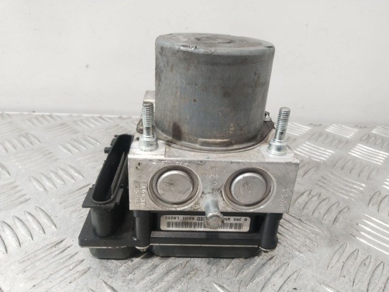 Recambio de abs para kia cee´d sw (ed) 1.6 crdi 90 referencia OEM IAM 589201H65A 0265230231 