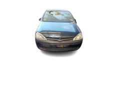 opel corsa c (x01) del año 2002