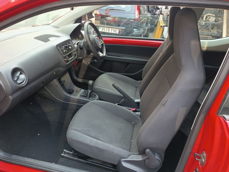 volkswagen up! (121, 122, bl1, bl2, bl3, 123) del año 2013