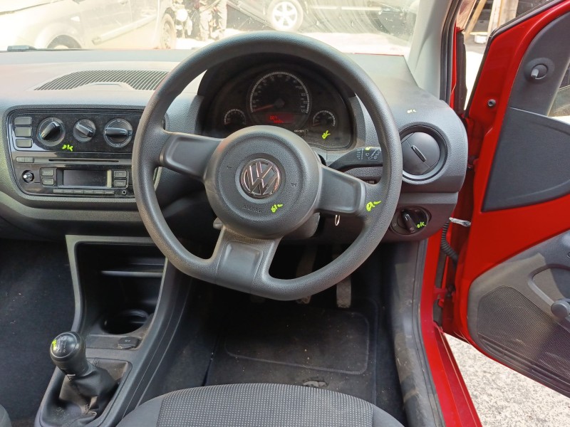 volkswagen up! (121, 122, bl1, bl2, bl3, 123) del año 2013