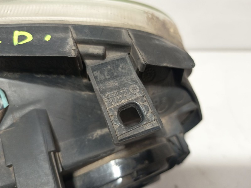 Recambio de faro derecho para volkswagen golf iv (1j1) 1.6 16v referencia OEM IAM 1J1941016B  
