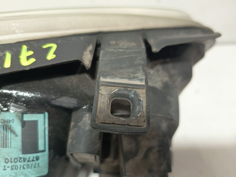 Recambio de faro izquierdo para volkswagen golf iv (1j1) 1.6 16v referencia OEM IAM 1J1941015B  