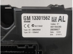 Recambio de caja reles / fusibles para opel corsa d (s07) 1.4 (l08, l68) referencia OEM IAM 13301562   2