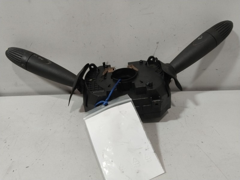 Recambio de mando multifuncion para fiat doblo furgoneta/monovolumen (223_) 1.9 jtd referencia OEM IAM PA6M30  
