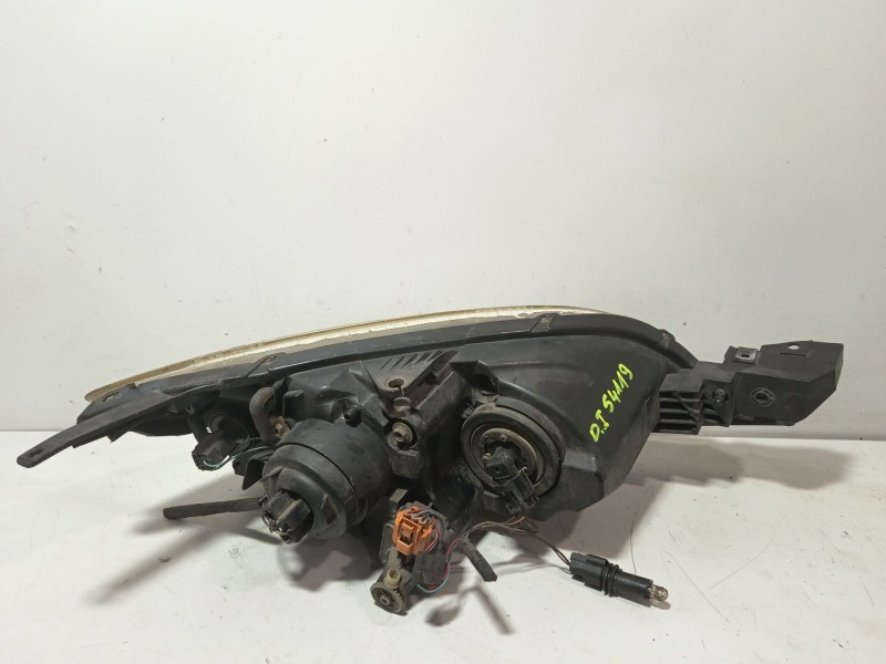 Recambio de faro izquierdo para mazda 3 (bk) 1.6 di turbo referencia OEM IAM 083161131L  