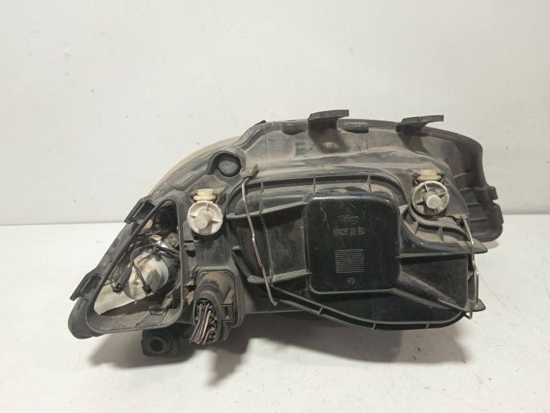 Recambio de faro izquierdo para seat ibiza iii (6l1) 1.9 tdi referencia OEM IAM 6L1941029  