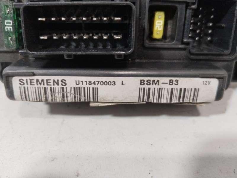 Recambio de caja reles / fusibles para citroën xsara picasso (n68) 1.6 hdi referencia OEM IAM 965061848000  
