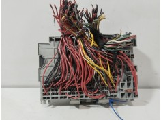 Recambio de caja reles / fusibles para opel zafira a monospace (t98) 1.8 16v (f75) referencia OEM IAM 24412497   2