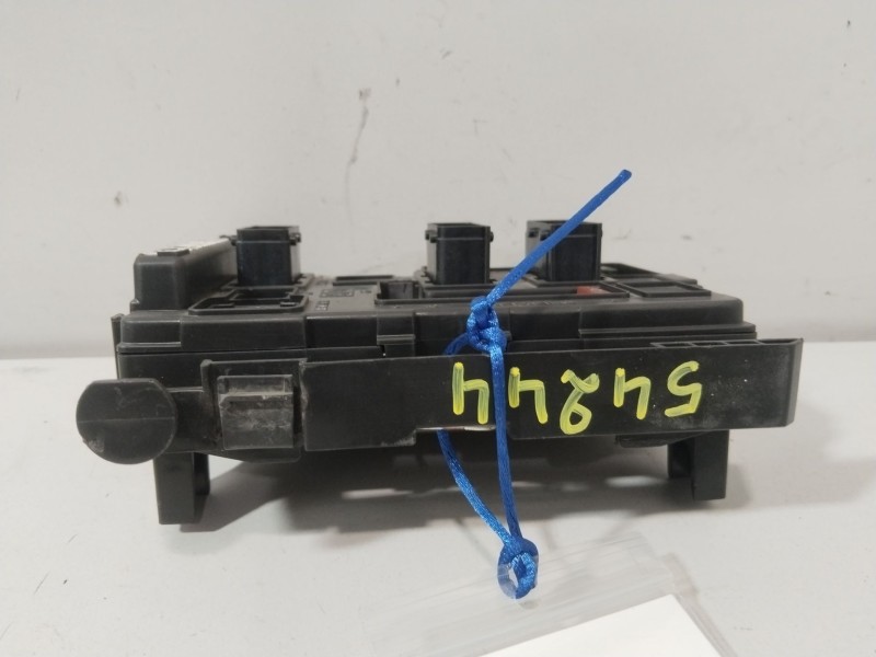 Recambio de caja reles / fusibles para peugeot 206 hatchback (2a/c) 1.4 i referencia OEM IAM S118470002  