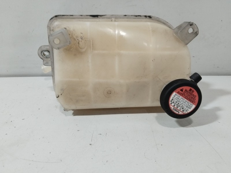 Recambio de deposito expansion para toyota prius plus (_w4_) 1.8 hybrid (zvw40w, zvw41w) referencia OEM IAM 1648028080  
