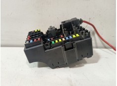 Recambio de caja reles / fusibles para opel corsa e (x15) 1.3 cdti (08, 68) referencia OEM IAM 2B0Z4010F   2