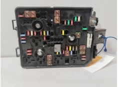 Recambio de caja reles / fusibles para opel corsa e (x15) 1.3 cdti (08, 68) referencia OEM IAM 13430533AA  