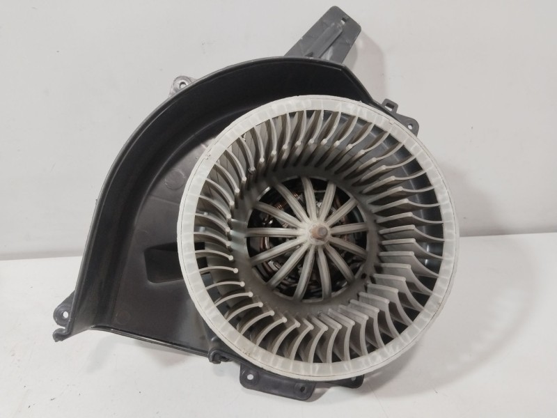 Recambio de motor calefaccion para seat toledo iv (kg3) 1.6 tdi referencia OEM IAM 6R1819015  