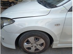 Recambio de aleta delantera izquierda para hyundai i30 (fd) 1.6 crdi referencia OEM IAM 663112L030  