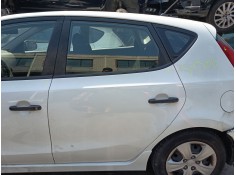 Recambio de puerta trasera izquierda para hyundai i30 (fd) 1.6 crdi referencia OEM IAM 770032L010  