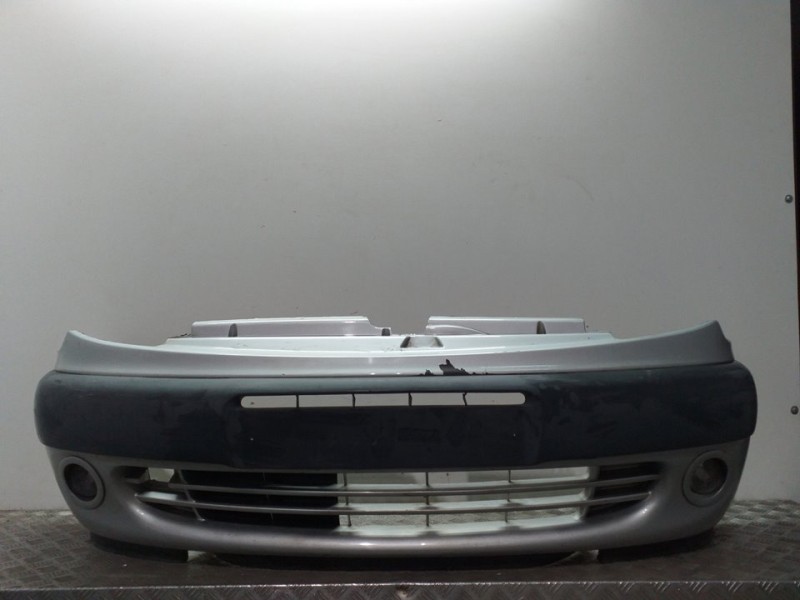Recambio de paragolpes delantero para citroën xsara picasso 2.0 hdi vivace referencia OEM IAM  PLATA 