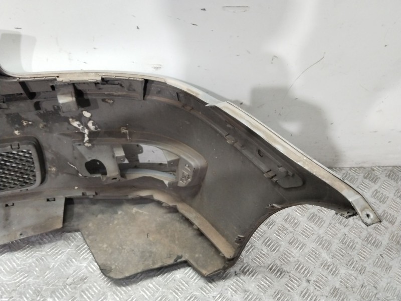 Recambio de paragolpes delantero para volkswagen polo berlina (6n2) trendline referencia OEM IAM  PLATA 