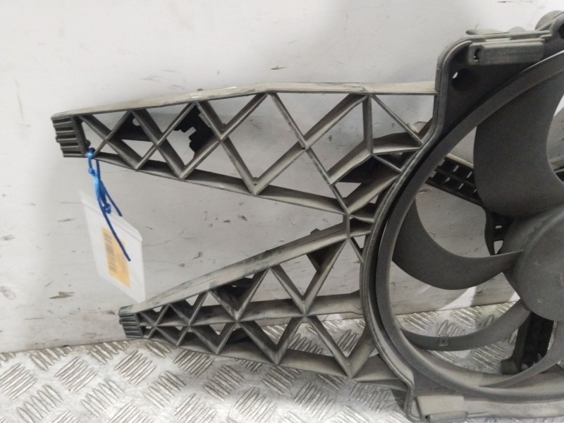 Recambio de electroventilador para fiat bravo ii (198_) 1.9 d multijet (198axb1a) referencia OEM IAM 00517833360  