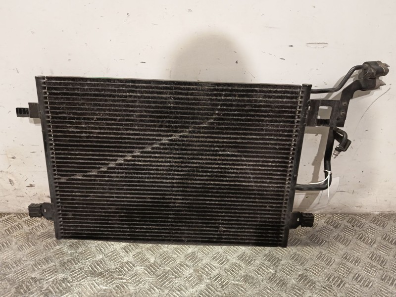 Recambio de condensador aire acondicionado para seat ibiza iii (6l1) 1.2 referencia OEM IAM 3B0260401 6Q0820411K 