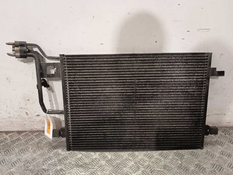 Recambio de condensador aire acondicionado para seat ibiza iii (6l1) 1.2 referencia OEM IAM 3B0260401 6Q0820411K 