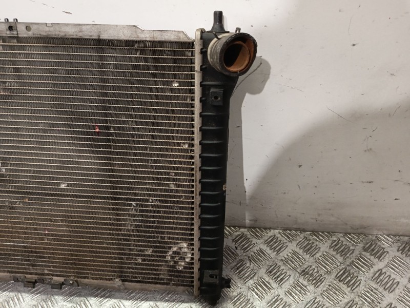 Recambio de radiador agua para chevrolet aveo / kalos hatchback (t200) 1.4 16v referencia OEM IAM 95227753  