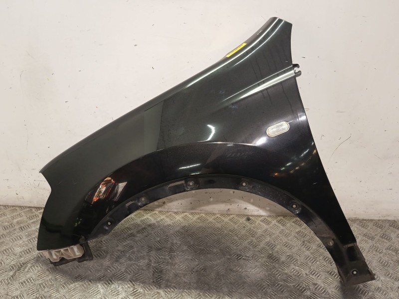 Recambio de aleta delantera izquierda para nissan qashqai i (j10, nj10) 2.0 referencia OEM IAM F3101JD0M0  