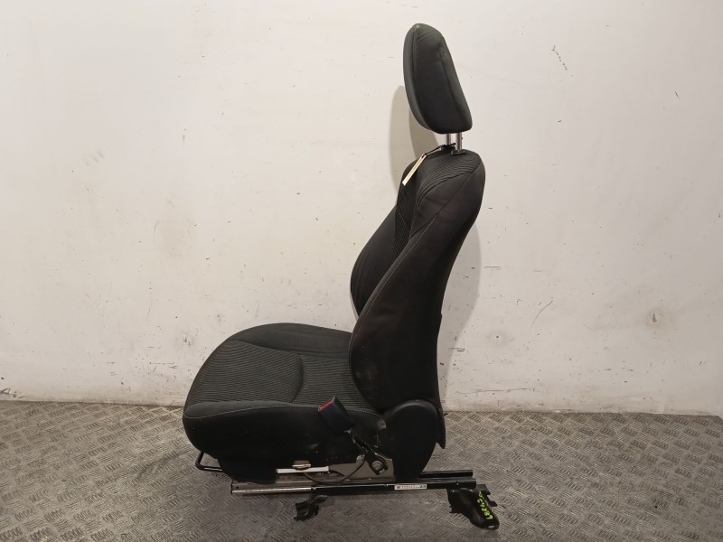 Recambio de asiento delantero derecho para toyota prius plus (_w4_) 1.8 hybrid (zvw40w, zvw41w) referencia OEM IAM   