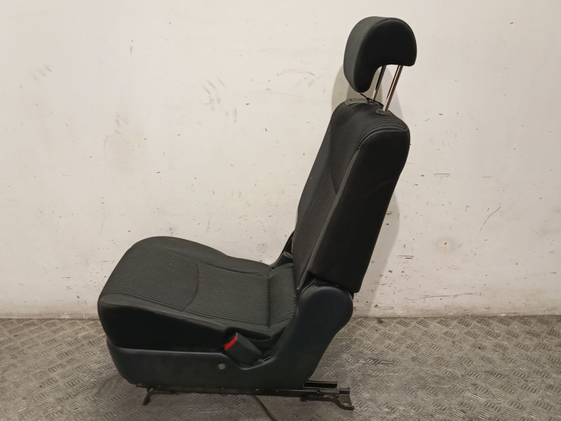 Recambio de asiento trasero derecho para toyota prius plus (_w4_) 1.8 hybrid (zvw40w, zvw41w) referencia OEM IAM   