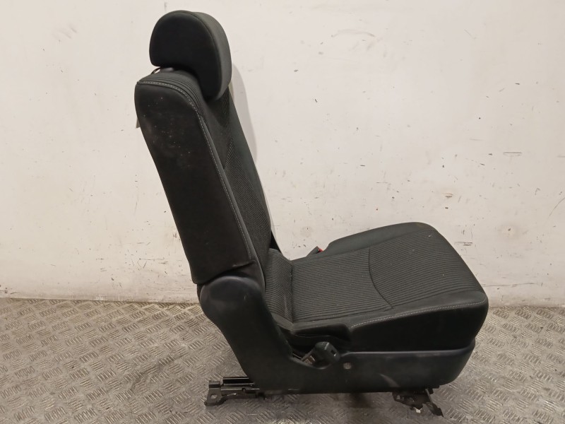 Recambio de asiento trasero medio para toyota prius plus (_w4_) 1.8 hybrid (zvw40w, zvw41w) referencia OEM IAM   