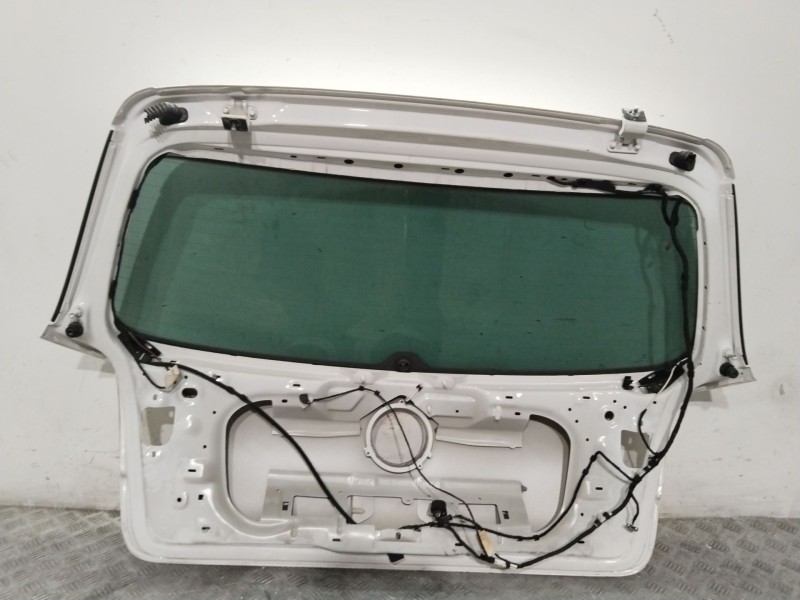 Recambio de porton trasero para volkswagen golf v (1k1) 1.6 fsi referencia OEM IAM 1K6827025H  