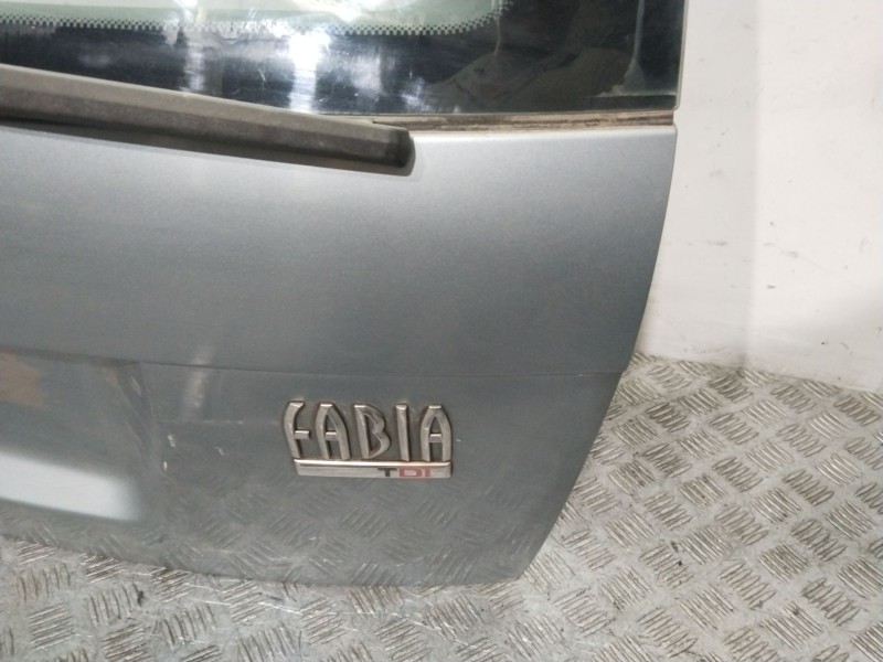 Recambio de porton trasero para skoda fabia i combi (6y5) 1.9 tdi referencia OEM IAM 6Y9827025  
