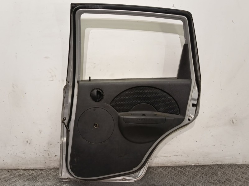 Recambio de puerta trasera derecha para chevrolet aveo / kalos hatchback (t250, t255) 1.2 referencia OEM IAM 96585402  