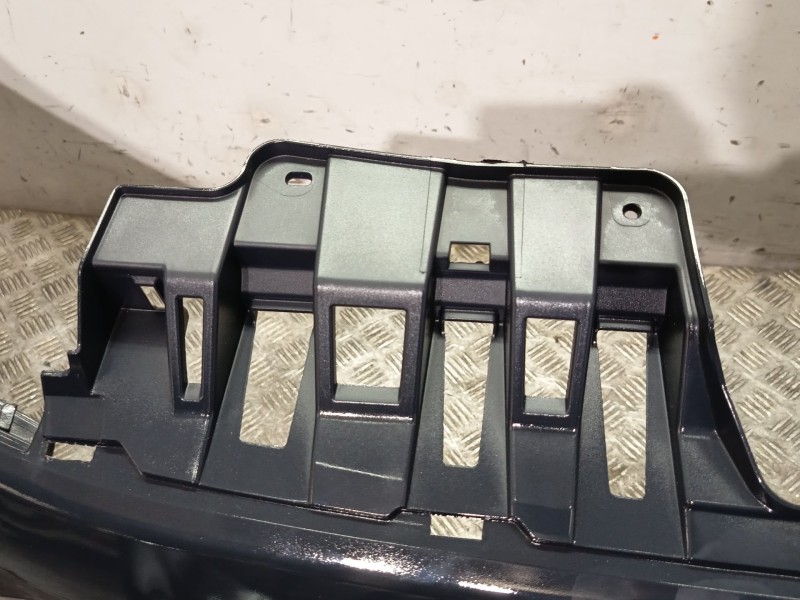 Recambio de paragolpes delantero para suzuki vitara (ly) 1.4 t (apk 414) referencia OEM IAM 7171154P  