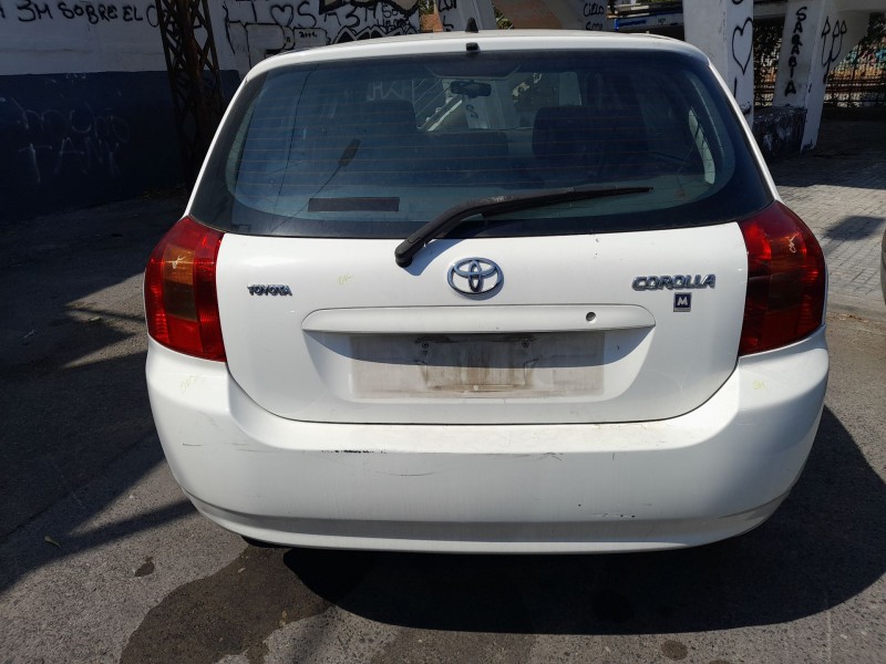 toyota corolla (_e12_) del año 2002