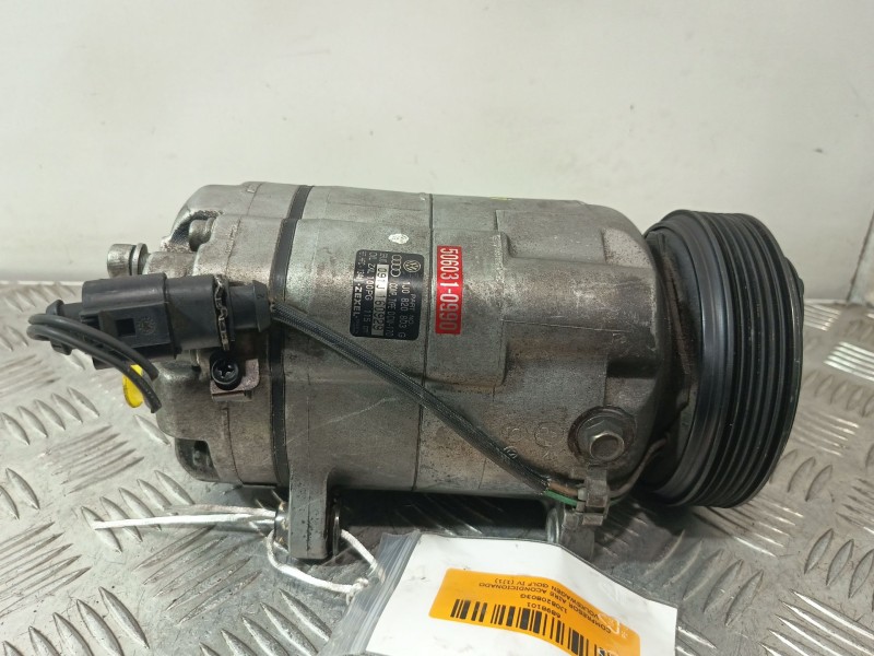 Recambio de compresor aire acondicionado para volkswagen golf iv (1j1) 1.6 16v referencia OEM IAM 1J0820803G  