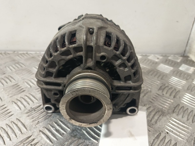 Recambio de alternador para opel astra h gtc (a04) 1.6 (l08) referencia OEM IAM 0124425020 VERE8411 