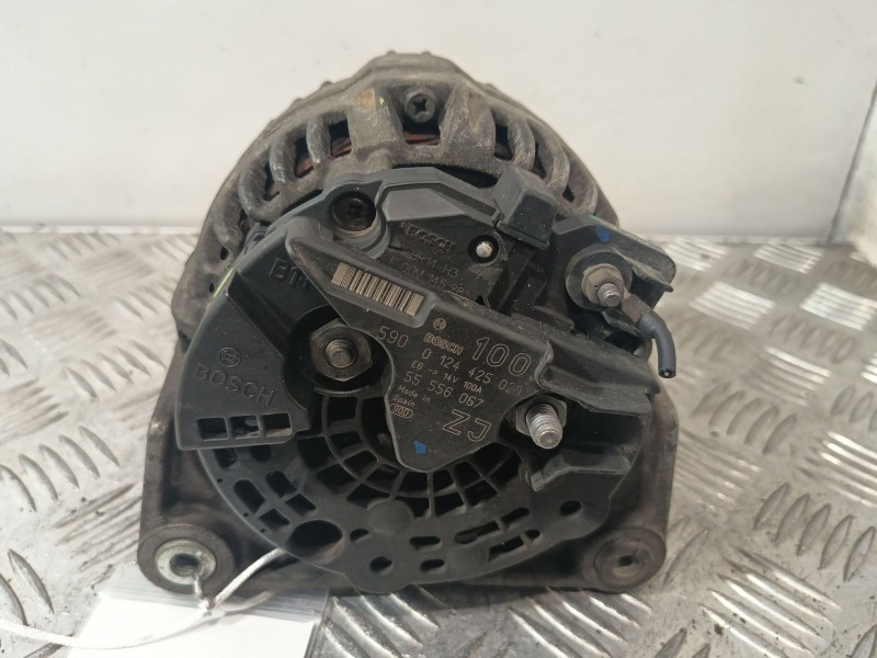 Recambio de alternador para opel astra h gtc (a04) 1.6 (l08) referencia OEM IAM 0124425020 VERE8411 