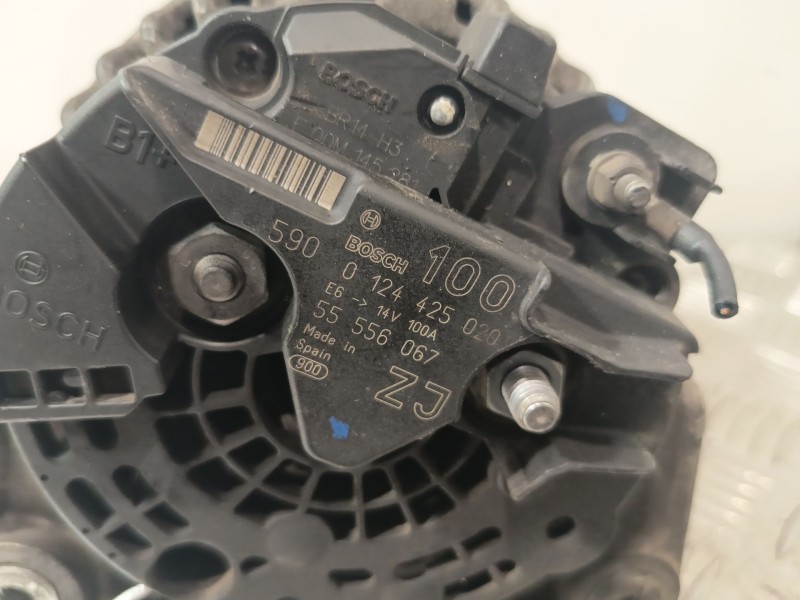 Recambio de alternador para opel astra h gtc (a04) 1.6 (l08) referencia OEM IAM 0124425020 VERE8411 