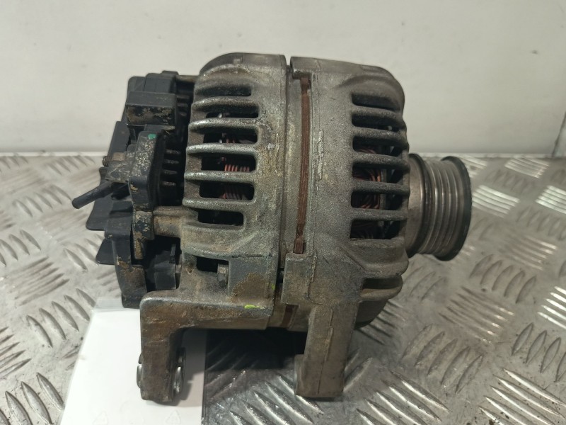Recambio de alternador para opel astra h gtc (a04) 1.6 (l08) referencia OEM IAM 0124425020 VERE8411 