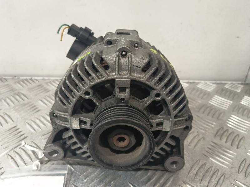 Recambio de alternador para peugeot 206 hatchback (2a/c) 1.4 i referencia OEM IAM 9638275680 5705GN 